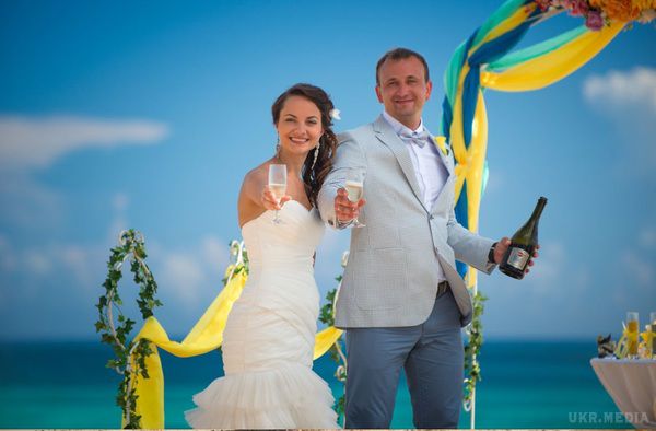 Щаслива сімка. Через рідкісну дату в п’ятницю у столиці очікується весільний бум