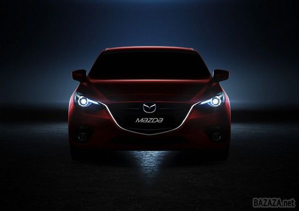 Фотографії нового хетчбека Mazda3. 