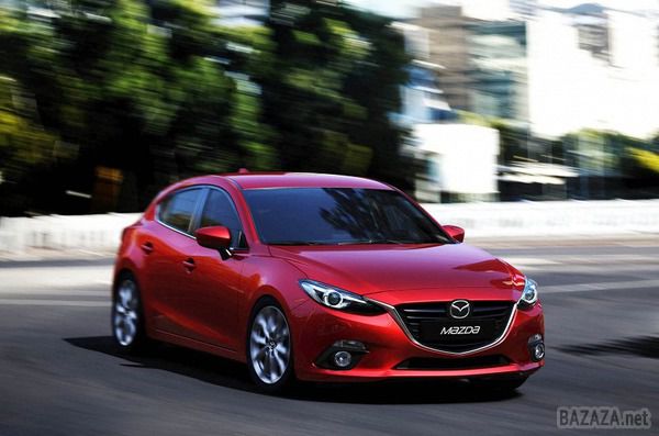 Фотографії нового хетчбека Mazda3. 