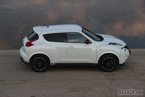 Nissan Juke Nismo . Juke, що має в своєму розпорядженні сучасний турбомотор з безпосереднім уприскуванням бензину, практично відразу після свого дебюту в 2010 році став об"єктом творчості безлічі тюнінгових фірм