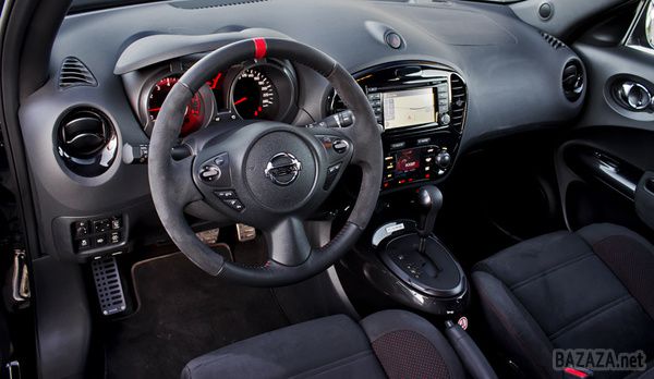 Nissan Juke Nismo . Juke, що має в своєму розпорядженні сучасний турбомотор з безпосереднім уприскуванням бензину, практично відразу після свого дебюту в 2010 році став об"єктом творчості безлічі тюнінгових фірм