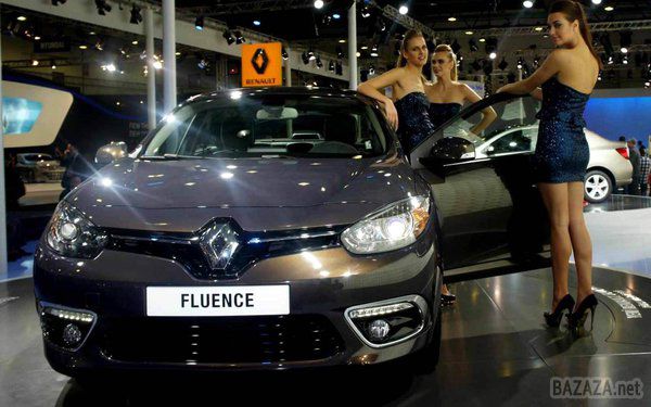 Renault Fluence - 8 доводів ЗА!. Ми знаємо цілих вісім причин, які, на думку компанії Renault, здатні підштовхнути вас до покупки саме цієї машини.