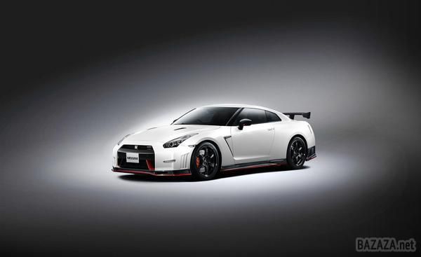 Нюрбургрінг за 7:08, або Nissan представив найшвидший GT-R