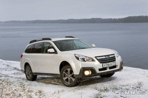 Тест-драйв оновленого Subaru Outback. Знову рестайлінг. Здавалося б, усього лише півтора роки тому японці вже проводили «роботу над помилками» щодо Subaru Outback, і ось знову. Правда, якщо в 2012 році до справи підійшли досить серйозно, грунтовно перенастроївши автомобіль, то зараз - всього лише легкий макіяж.