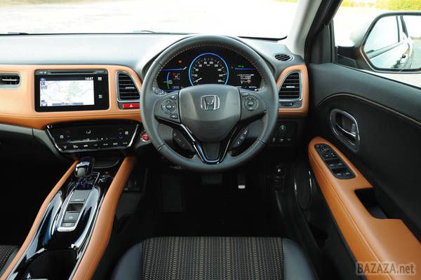 Honda починає продажі в Японії нового кросовера Vezel. Сьогодні на японському ринку стартують продажі нового компактного кросовера Honda - моделі Vezel , вперше представленої на Токійському автосалоні в листопаді.