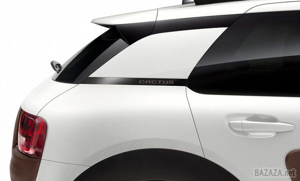 Citroen C4 Cactus став серійним (Фото). Новий кросовер оснащений панорамним дахом з підвищеним ступенем захисту від ультрафіолетових променів , а форсунки омивача лобового скла тут розміщені безпосередньо на « двірниках »