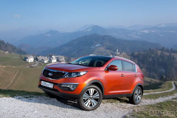 Тест- драйв Kia Sportage FL : Третя молодість.  Щоб з'ясувати , в чому новизна Sportage з індексом FL , кореспондент відправився в сонячну Словенію.