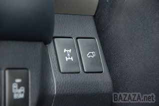 Бестселери ринку: Toyota RAV4 четвертого покоління ( з 2013 р.). В останні роки перед виходом четвертого покоління Toyota RAV4 був далеко не лідером сегменту. 