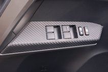 Бестселери ринку: Toyota RAV4 четвертого покоління ( з 2013 р.). В останні роки перед виходом четвертого покоління Toyota RAV4 був далеко не лідером сегменту. 