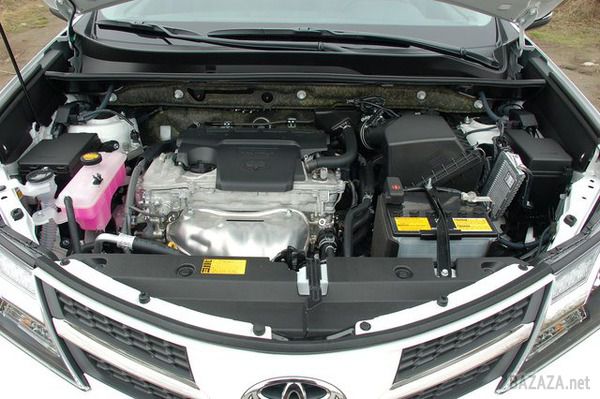 Бестселери ринку: Toyota RAV4 четвертого покоління ( з 2013 р.). В останні роки перед виходом четвертого покоління Toyota RAV4 був далеко не лідером сегменту. 