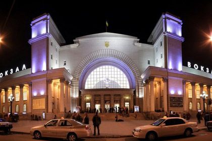 Заблукав поїзд привіз пасажирів не в те місто