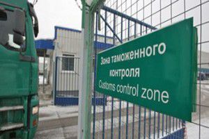 Уряд України посилив порядок ввезення / транзиту по Україні кормів, нафти, фармпродукції,парфюмерії