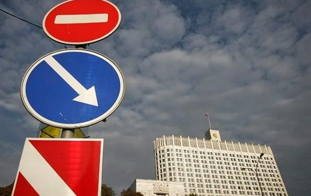 Москва сприймає санкції Заходу без особливого трагізму - глава МЗС РФ. 