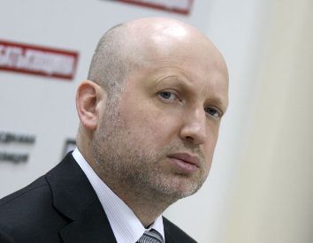 Турчинов готовий указом гарантувати непреследование учасників акцій в Луганську та Донецьку в разі здачі зброї