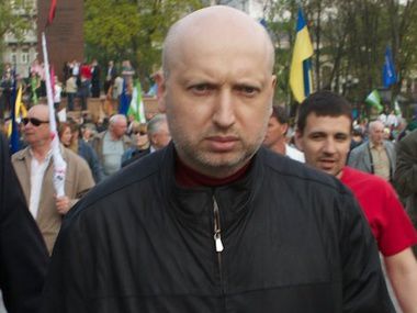 Турчинов підписав законопроект про забезпечення прав громадян на тимчасово окупованій території України
