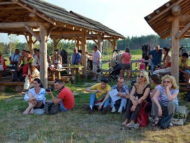 Куди поїхати на травневі свята?