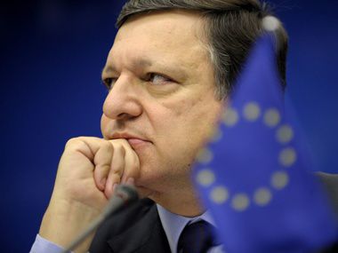 Баррозу: Допомога Україні має стати справою всього світу. Росія не прийняла суверенний вибір народу України "взяти своє майбутнє в свої руки і зблизитися з Європейським Союзом" і втрутилася