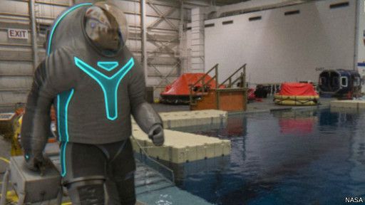 NASA показало прототип скафандра для подорожі на Марс. У конструкції нового скафандра враховані досягнення минулого і включені перспективні розробки та концепції