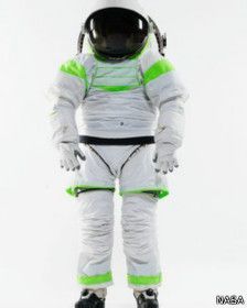 NASA показало прототип скафандра для подорожі на Марс. У конструкції нового скафандра враховані досягнення минулого і включені перспективні розробки та концепції