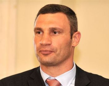 На місцевих виборах мера Києва, Віталій Кличко набирає 56,55% голосів