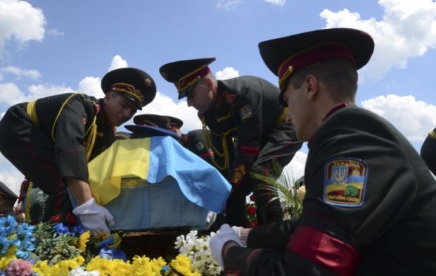 У заворушеннях на сході України загинули понад 180 осіб, 293 отримали поранення - ГПУ