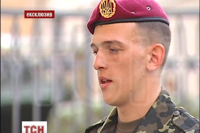 Вартовий розповів, чому втратив свідомість на інавгурації Порошенко