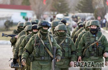 Росія збільшила військову присутність на кордоні з Україною, - РНБО. Поблизу Калуги стоїть колона бронетехніки протяжністю 15 км.