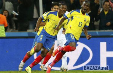 Еквадор виграв у Гондурасу в матчі ЧС-2014. Гра в Куритибі завершилася з рахунком 2:1.