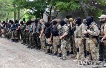 Батальйони «Азов» і «Дніпро-1» виступили проти припинення вогню. Ініціатива президента про одностороннє припинення вогню є невчасною, вважають бійці добровольчих батальйонів «Азов» і «Дніпро-1», що діють на півдні Донецької області.