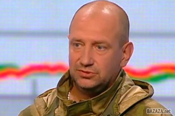 Заступник міністра оборони: Батальйон "Айдар" буде існувати і надалі . Командир батальйону територіальної оборони "Айдар" Сергій Мельничук впевнений в тому, що в керівництві антитерористичної операції є зрадники