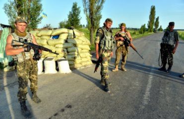 МЗС: Терористи вбили вчора 11 військових