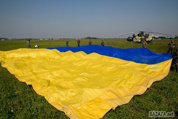 Українська була і залишається єдиною державною мовою