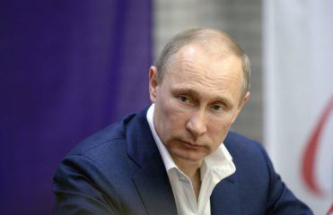 Путін розповів, як США тиснуть на Францію  на зло Росії. США нібито намагаються перекрити постачання десантних кораблів з Франції в Росію
