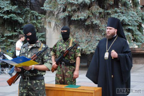 Батальйон Шахтарськ відправляється в зону АТО. Бійці батальйону "Шахтарськ" прийняли присягу і вже завтра вирушать з Дніпропетровської області в зону проведення антитерористичної операції.