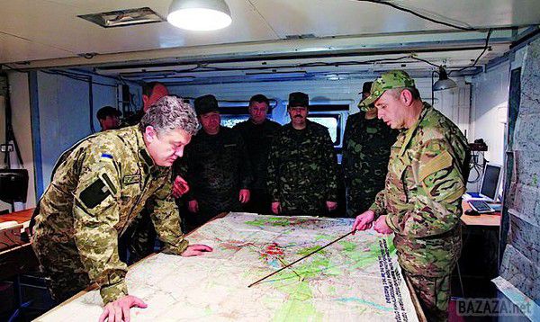 Президент оновив керівництво АТО. Петро Порошенко бере в свої руки контроль над операцією в Донбасі.