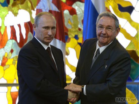 Путін на Кубі: "таємна вечеря" з Фіделем, чоловіче здоров'я і списання боргів. Візит ПТХ на Кубу проходив за традиційним для офіційних поїздок глав держав сценарієм. Це означає, що урочисті церемоніали перемежовувалися з покладанням вінків, зустрічами і переговорами на найвищому рівні, а також формальними промовами і обміном люб'язностями.