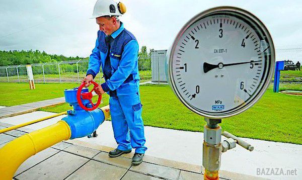 «Нафтогаз» вирішив залишити українців без гарячої води