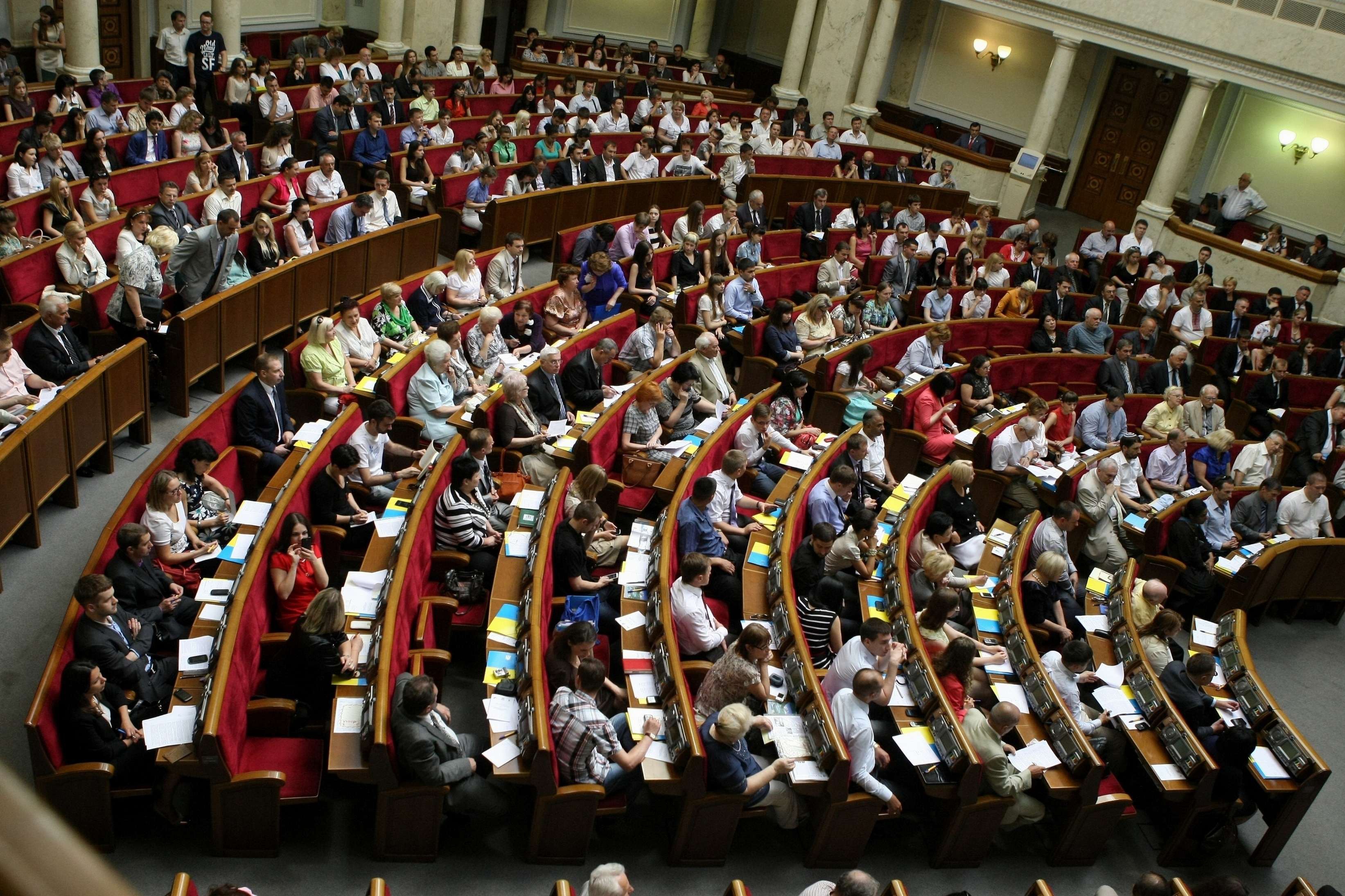 Рада проголосувала за указ президента про часткову мобілізацію