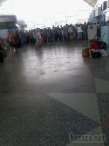 Обстановка в Луганську. День шостий (хронологія 23.07.14) (оновлюється). Як відзначають луганчани, вранці 23 липня в місті спокійно. Луганськ порожній. 