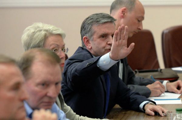 В Мінську домовилися про звільнення заручників у зоні АТО