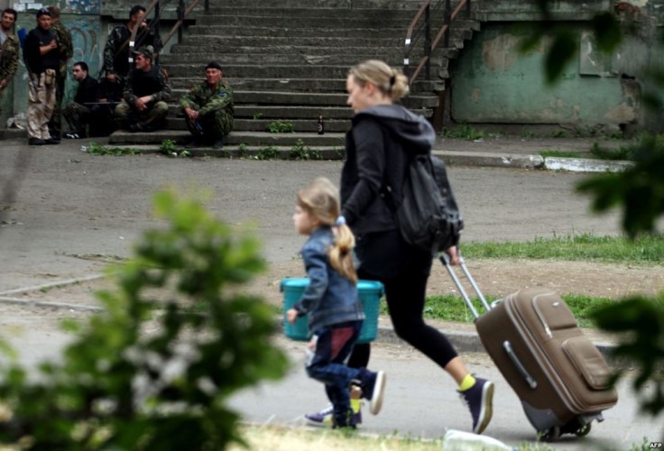 Луганськ покинули більше половини городян. Інша половина залишається в умовах гуманітарної катастрофи