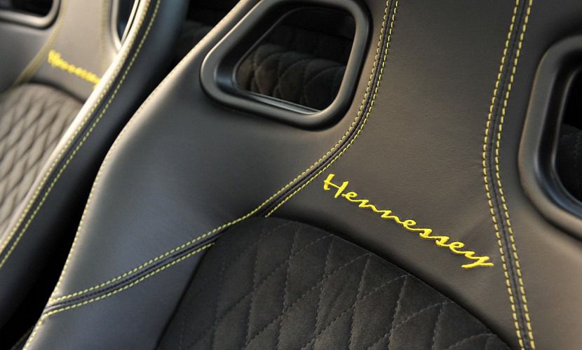 Компанія Hennessey версія гіперкара Venom. Нова модифікація гіперкара Venom GT від американської компанії Hennessey зможе розганятися до 466 кілометрів на годину.