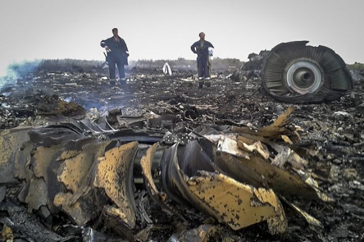 Нідерланди призупиняють роботи на місці катастрофи MH17 в Україні із-за небезпеки