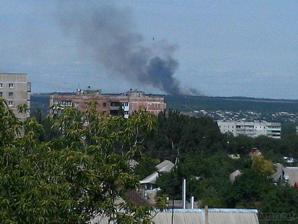 Наскільки постраждала при артобстрілі лікарня №1 в Донецьку. Журналісти побували всередині потерпілого будівлі.