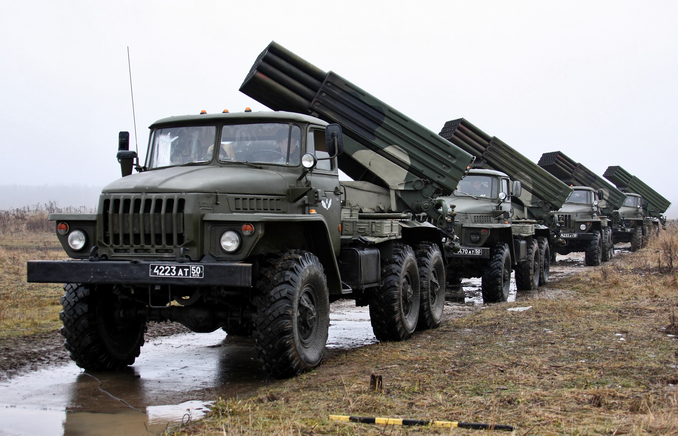 Бойовики отримали з Росії 15 РСЗВ «Град». Росія продовжує здійснювати масштабні постачання озброєння і техніки терористам Донбасу.