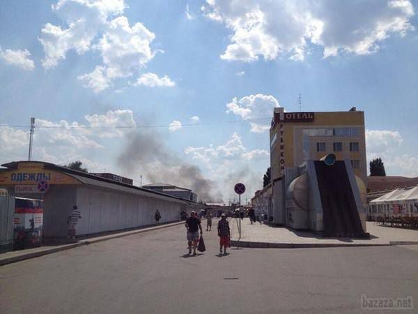 Обстановка в Донецьку 09.08.14. Ранок 9 серпня для багатьох донеччан почалося в 5:00, місто розбудили залпи з важких знарядь. В 6:00 піддався артобстрілу Київський район.