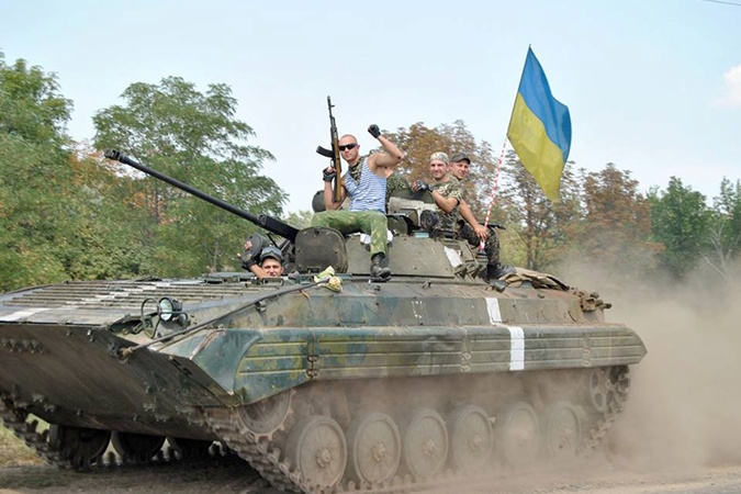 Прес-центр АТО: загони 95 бригади вдарили по силам противника. Передові загони 95 Високомобільні бригади, які напередодні вчинили рейд протяжністю 470 кілометрів, повернулися в місця розміщення. З них по тилах супротивника- 170 кілометрів. Про це повідомляє прес-центр АТО.