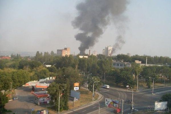 Ніч в Донецьку: 11 убитих жителів, обстріл "Градами" і зруйнований музей (відео). Ніч з 14 на 15 серпня стала для жителів Донецька і передмістя однією з найбільш напружених.