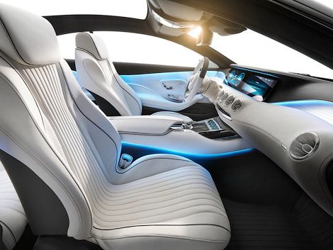 Деталі наступного Mercedes-Benz S-Class зроблять на 3D-принтері. Компанія Mercedes-Benz розглядає можливість друку деталей інтер'єру S-Class наступного покоління на 3D-принтері. 