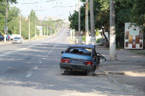 Луганськ зруйнований. Фото. Відео. 27.08.2014. Станом на 27 серпня в Луганську ніч і ранок пройшли відносно спокійно. Протягом вчорашнього дня терористи ЛНР продовжували обстрілювати місто. 